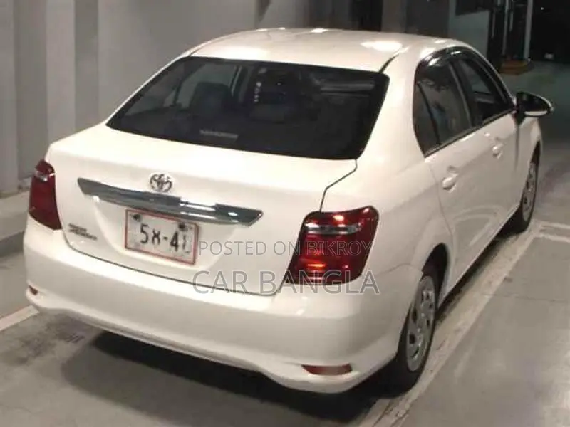 Toyota Axio EX NON HY. READY DK. 2021