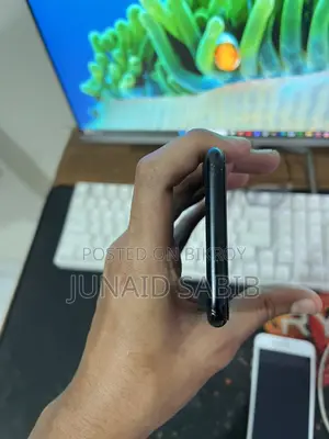 অ্যাপল আইফোন ৭ (ব্যবহৃত)