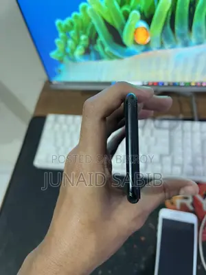অ্যাপল আইফোন ৭ (ব্যবহৃত)