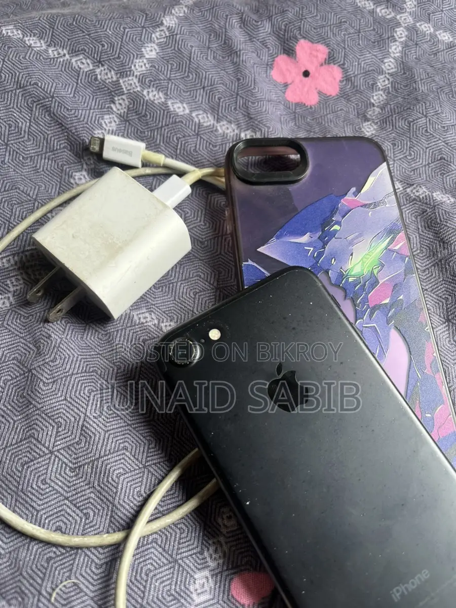 অ্যাপল আইফোন ৭ (ব্যবহৃত)
