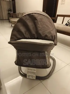 Baby Rocking Chair/ Bassinet