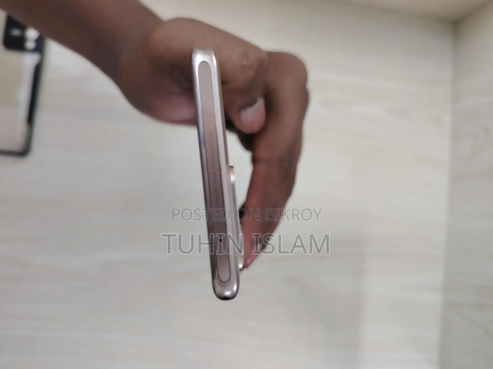 Vivo V23 Pro অ্যান্ড্রয়েড ভার্সন ১৪ (ব্যবহৃত)