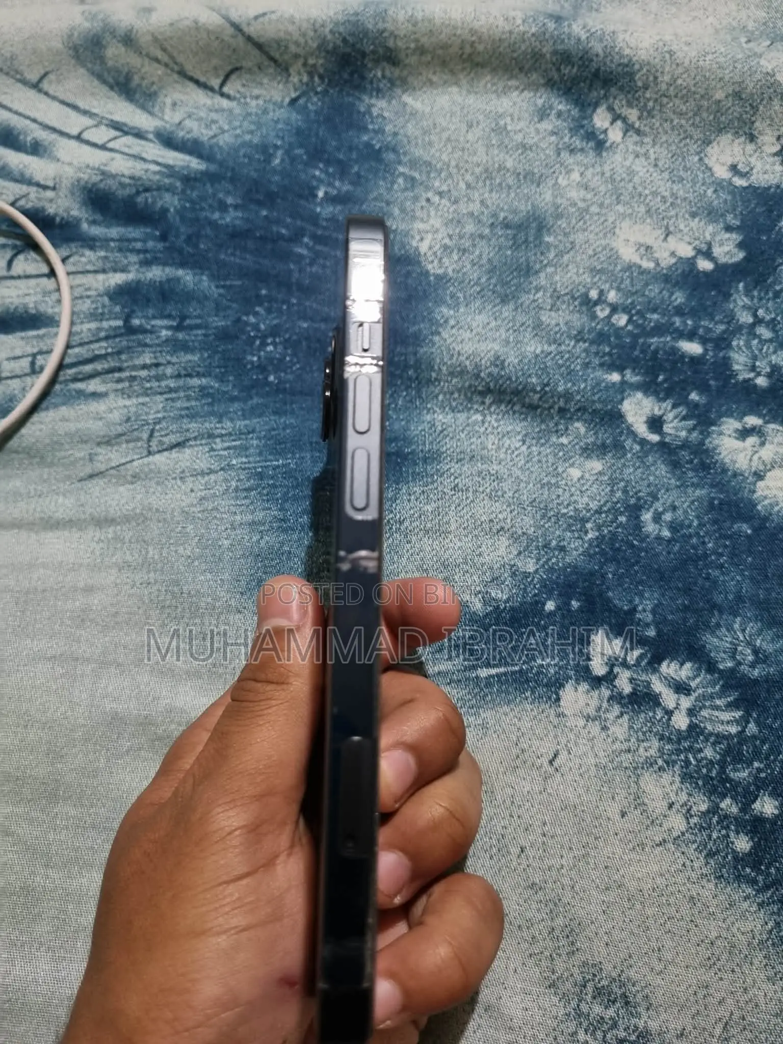 Apple iPhone 13 BH 98% Japan Variant (Used)