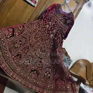 ব্রাইডাল গাউন