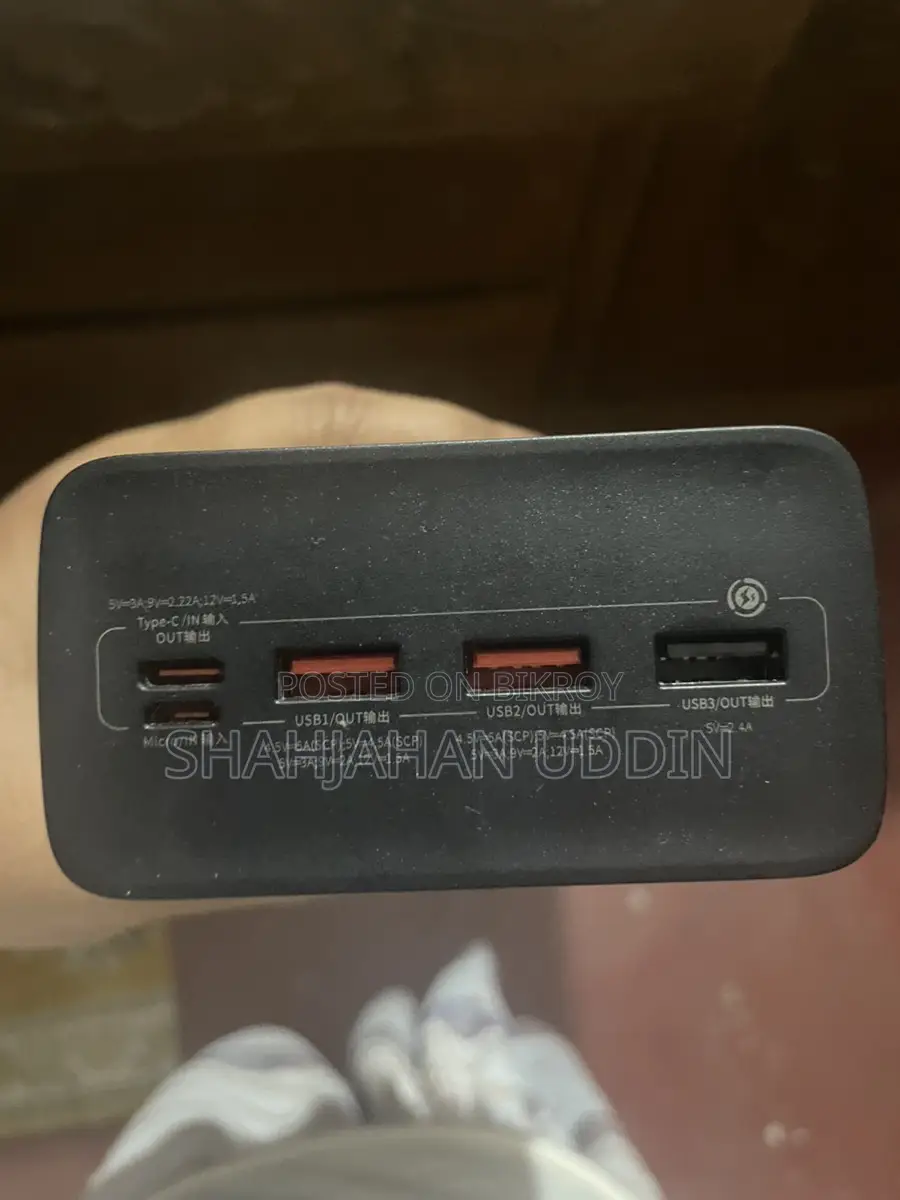 Baseus Adaman Metal Digital Display Quick Charge Power Bank 22.5w