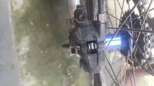 Shimano MT200 Oil Brake