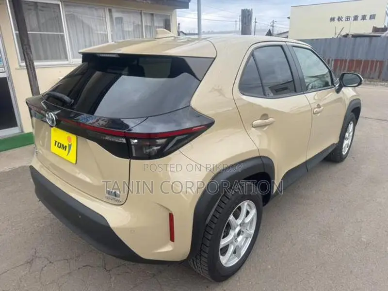 Toyota Yaris Cross Hybrid X 2021