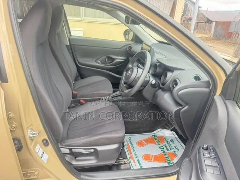Toyota Yaris Cross Hybrid X 2021