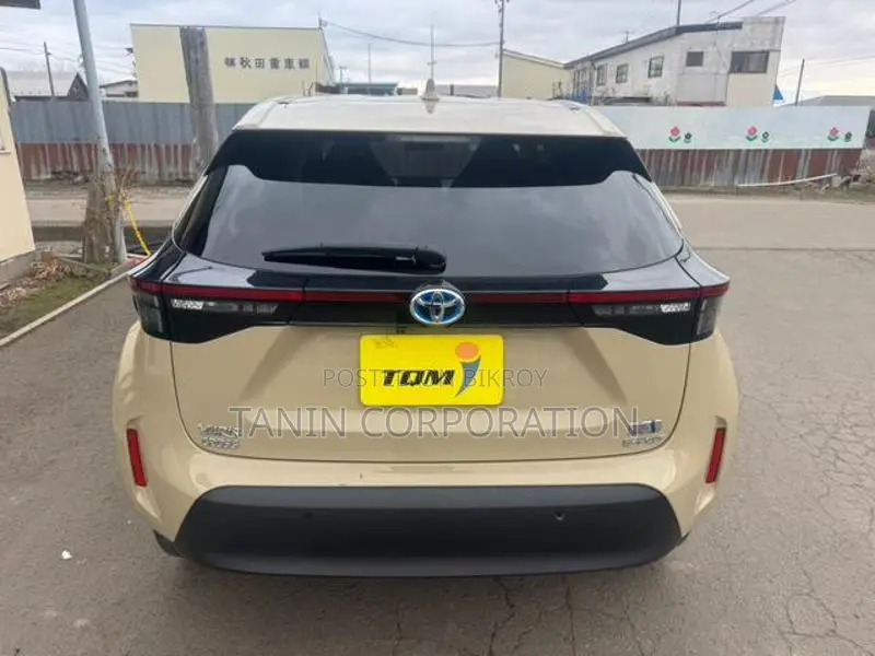 Toyota Yaris Cross Hybrid X 2021