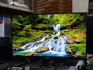 100% Full Fresh IPS Borderless 22-Inch Monitor