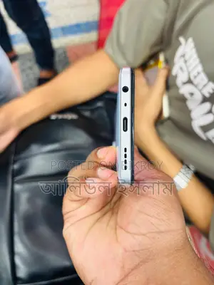 Realme 9 8/128 (Used)