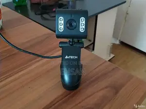 Logitech C270 HD Webcam with Inbuilt Microphone