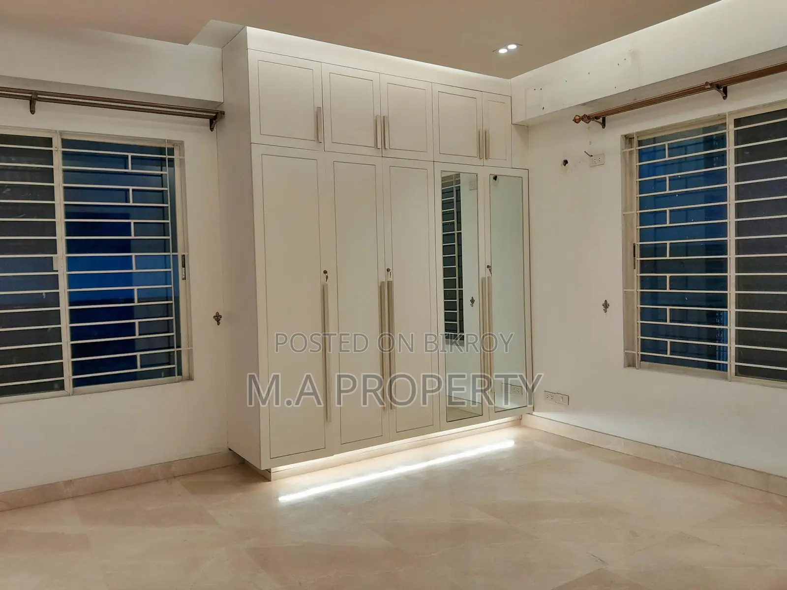 Unfurnished flat rent in Gulshan