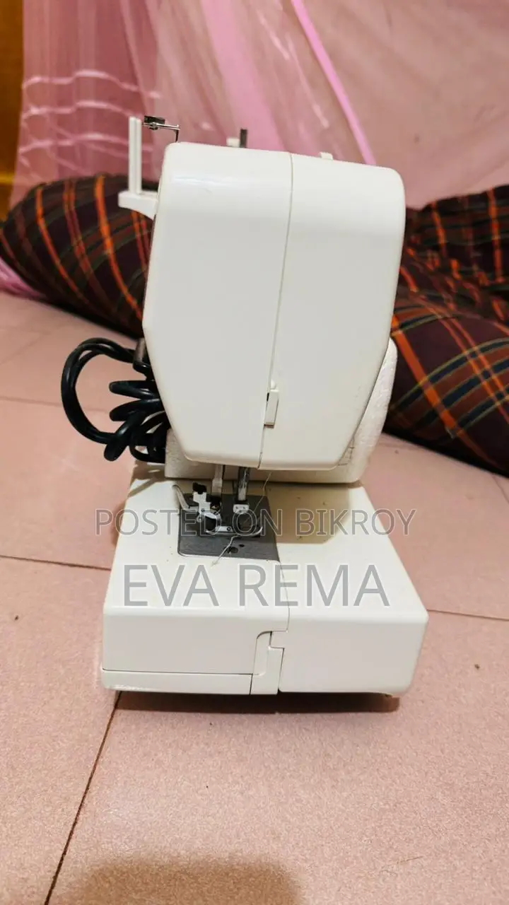 Electronic Sewing Machine