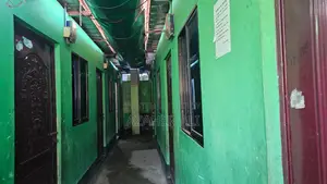 বাড়ি সহ জমি বিক্রয় – নিশ্চিত আয় ও বিনিয়োগের সুযোগ! কর্ণফুলী ইছানগর!