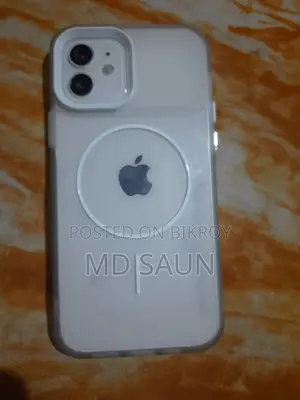 Apple iPhone 12 (Used)