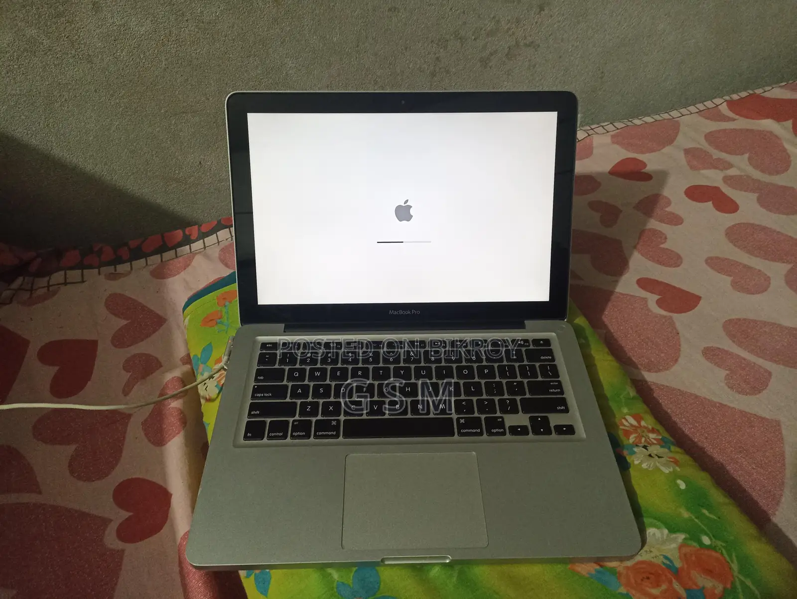 Apple Laptop