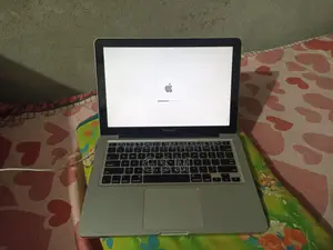 Apple Laptop