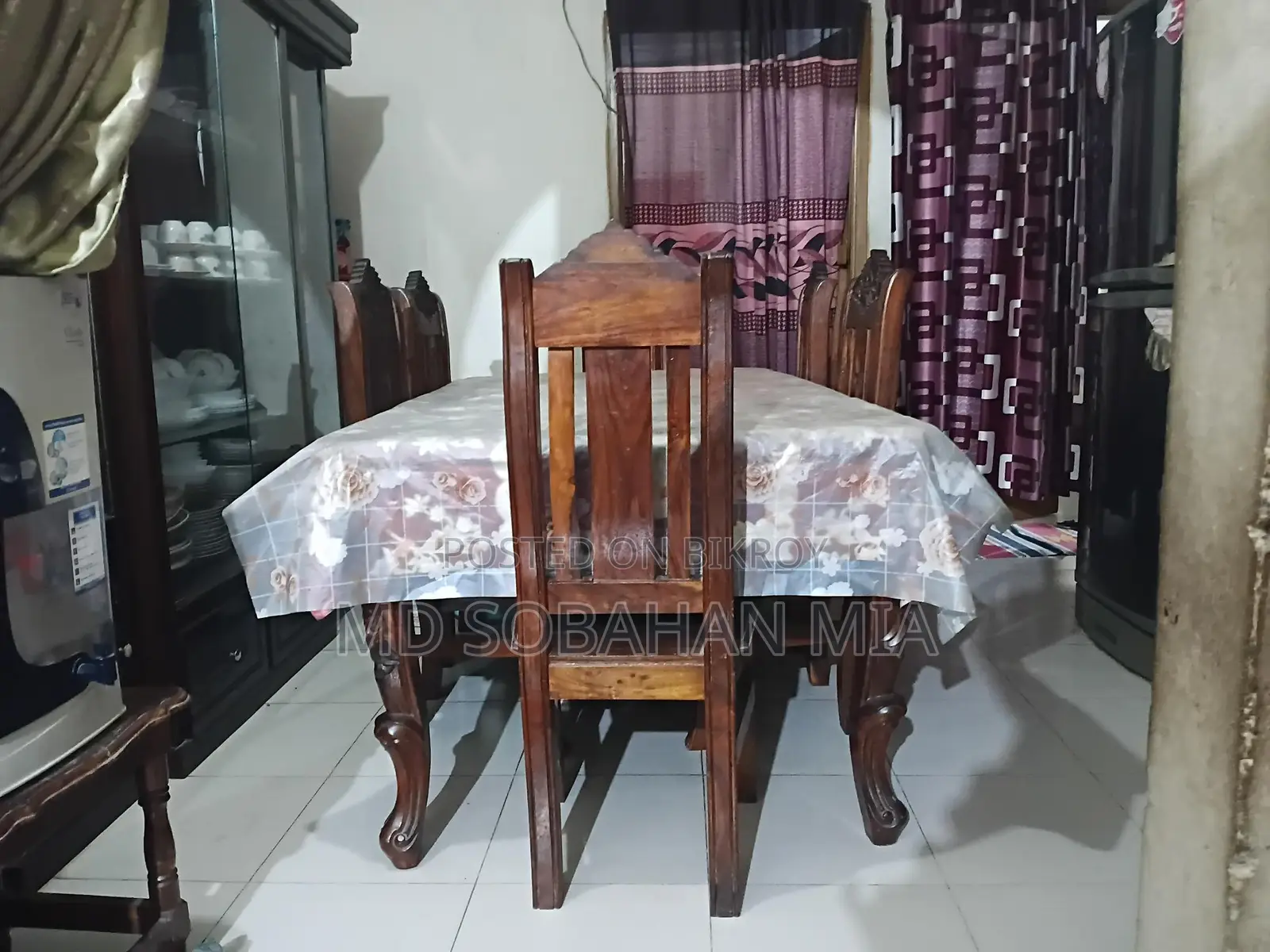 Shilkoroi Dining Table 6 Chair