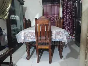 Shilkoroi Dining Table 6 Chair