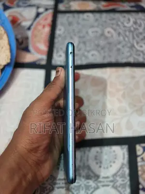 Realme C21 3/32 (Used)