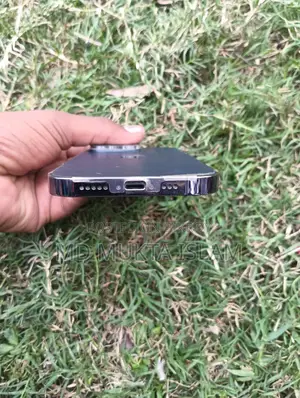 Apple iPhone 14 Pro iphon (Used)