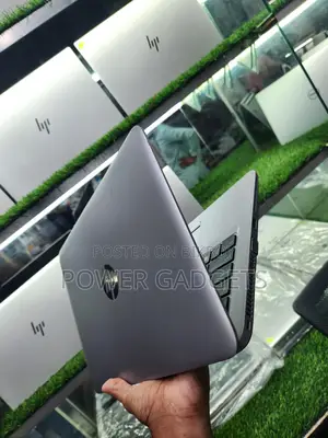 Hp EliteBook G3 core i5 6th Generation with Bag