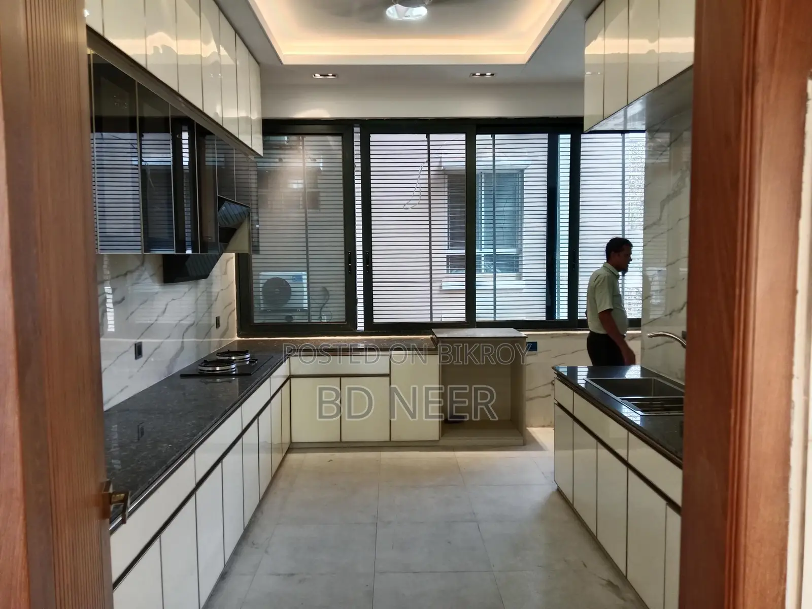 excellent 4 Bed room apt rent in Gulshan