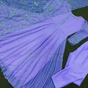 ইন্ডিয়ান গুজরাটি গাউন