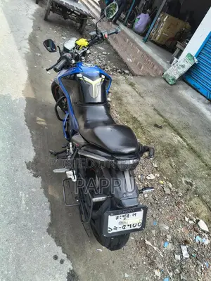 Hero Thriller 160R fresh 2023