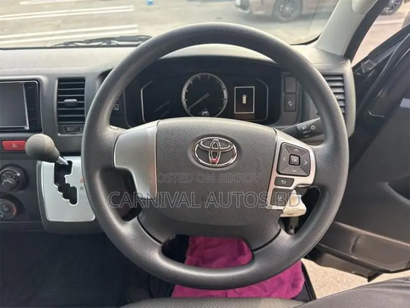 Toyota Hiace GL PACKAGE 2021