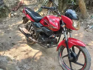 H Power Zaara-100 2016 Red