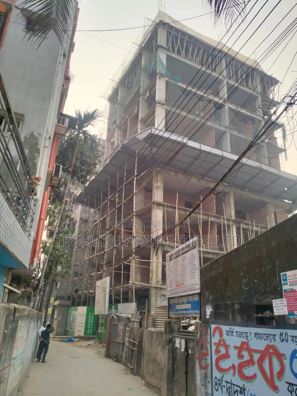 ১৭০০ বর্গফুট ফ্ল্যাট @ আগারগাঁও এসপি রোড, লেকভিউ মসজিদ, ৬৭৫০ টাকা বর্গফুটে
