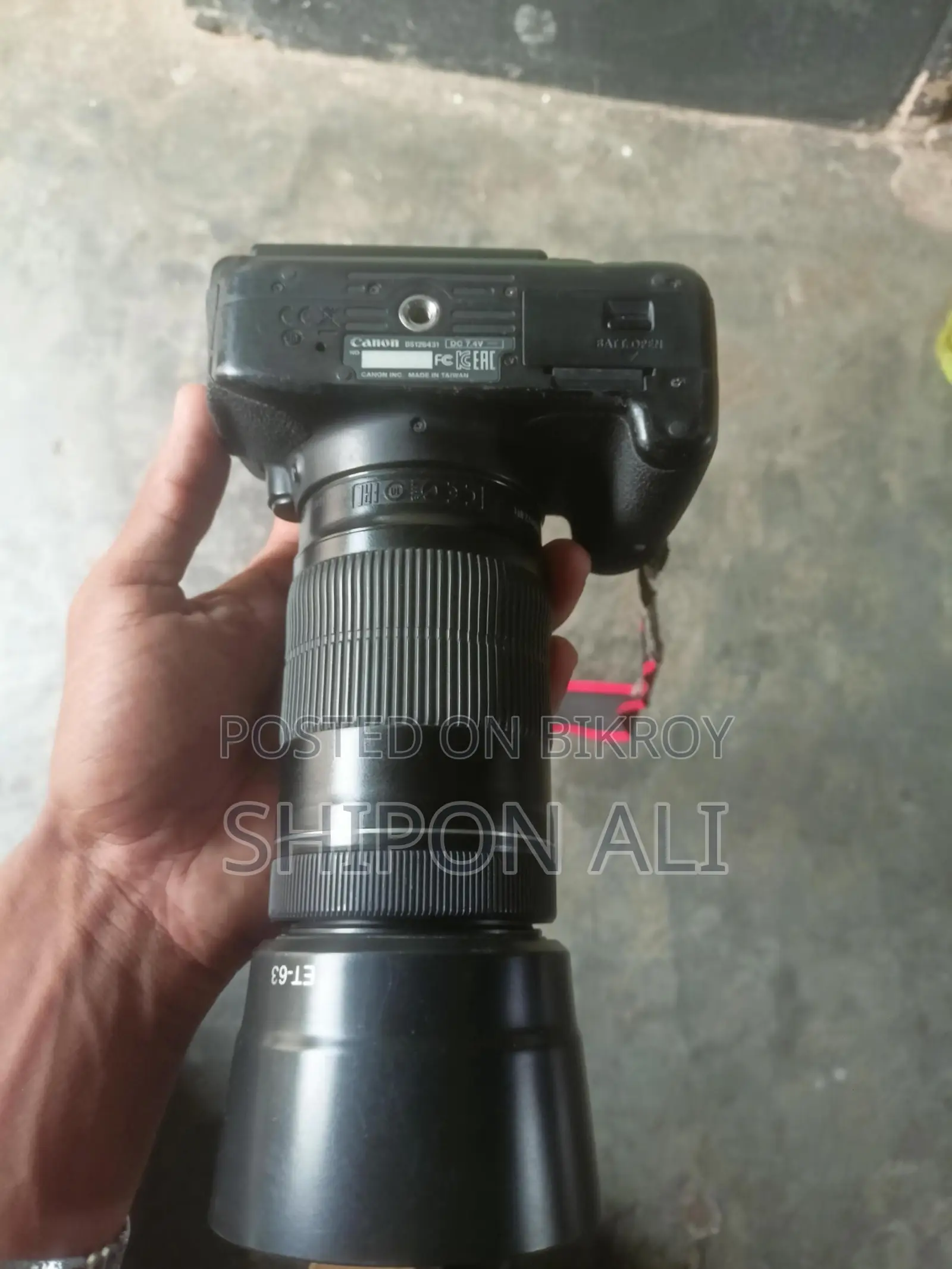 Canon 700d with 55-250 Zoom Lenc