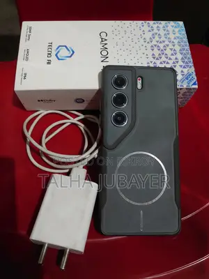 Tecno Camon 40 Pro ২০২৫ (ব্যবহৃত)