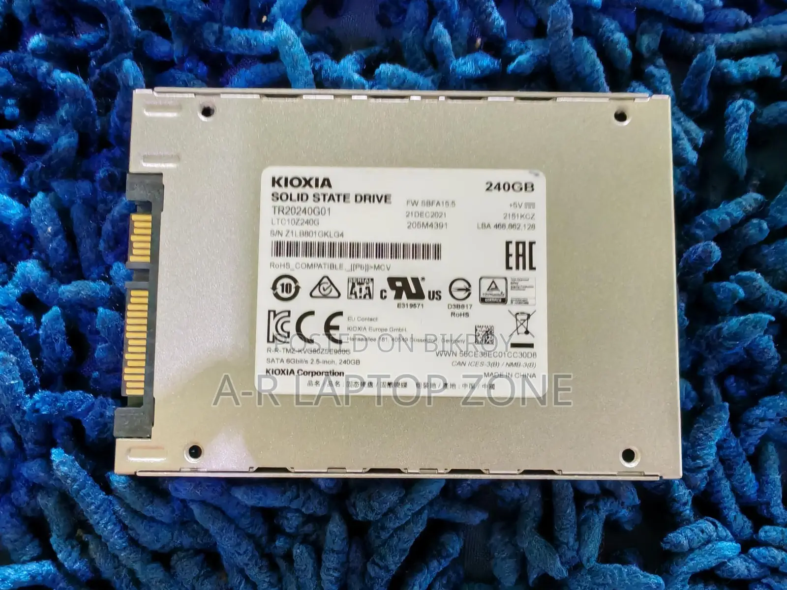 240GB SSD 98% health