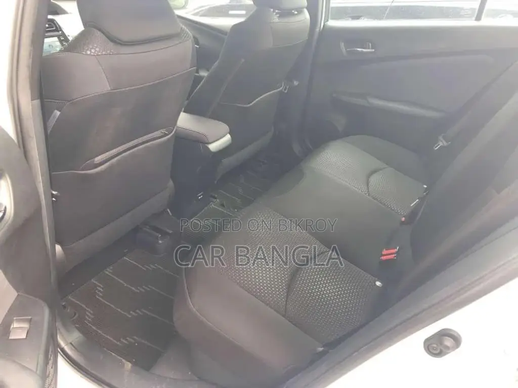 Toyota Prius S SAFETY PLUS 2021