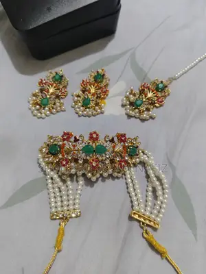 Kundon Jwellery Set