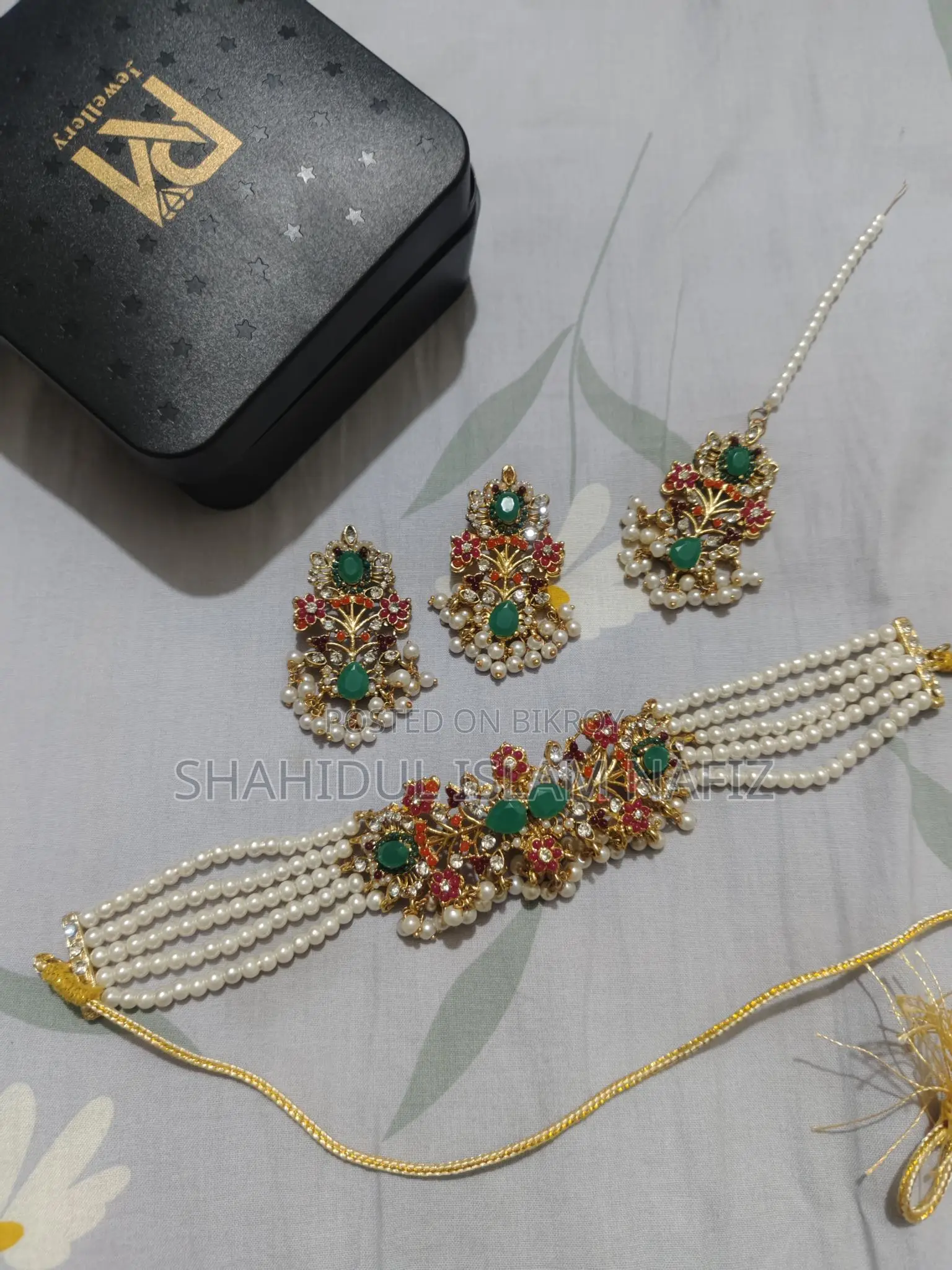 Kundon Jwellery Set