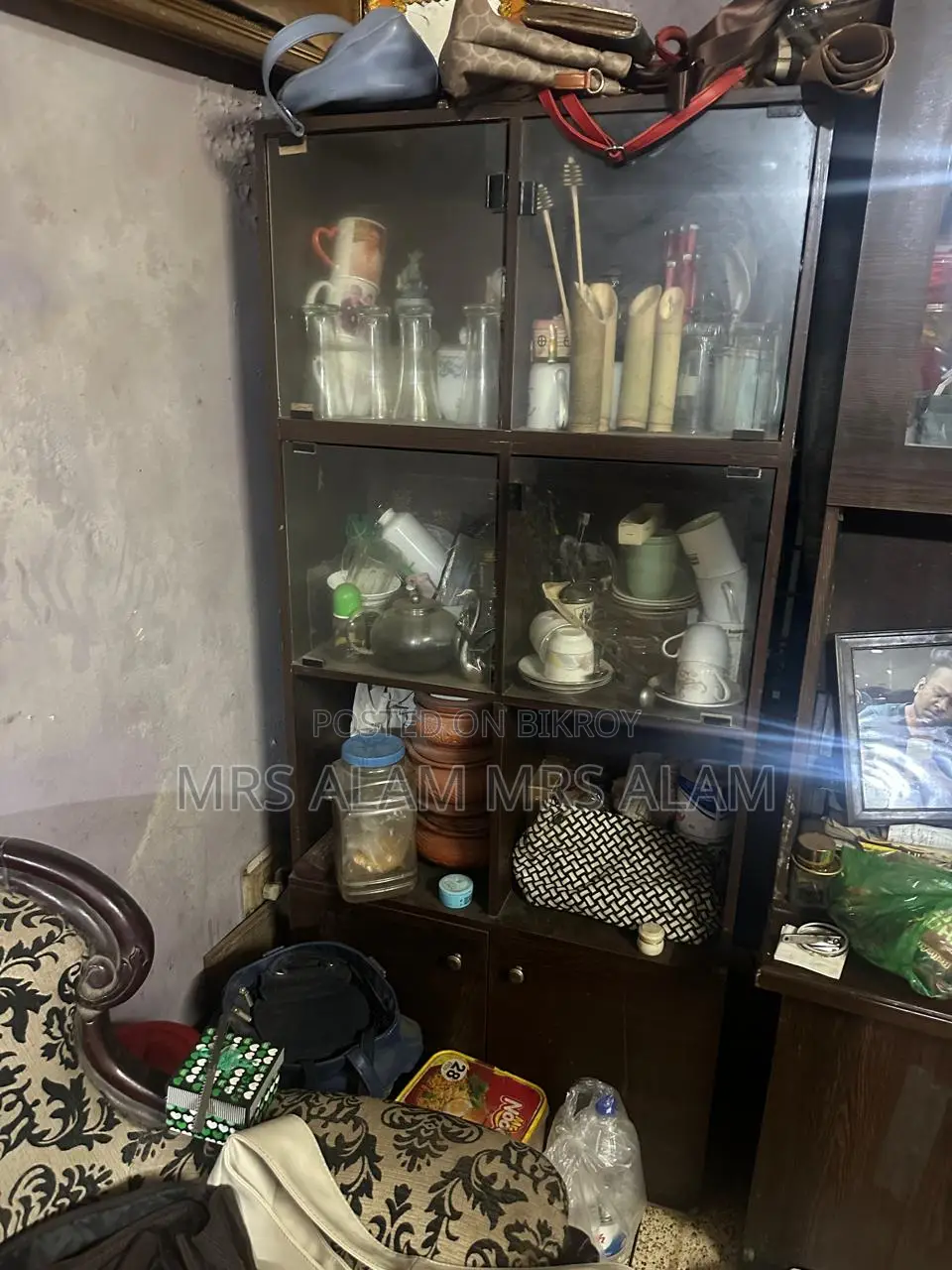Book Shelf and Show Piece