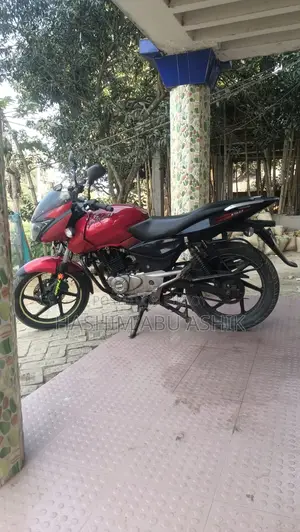 Bajaj Pulsar 150 - 2014