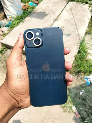 Apple iPhone 13 . (Used)