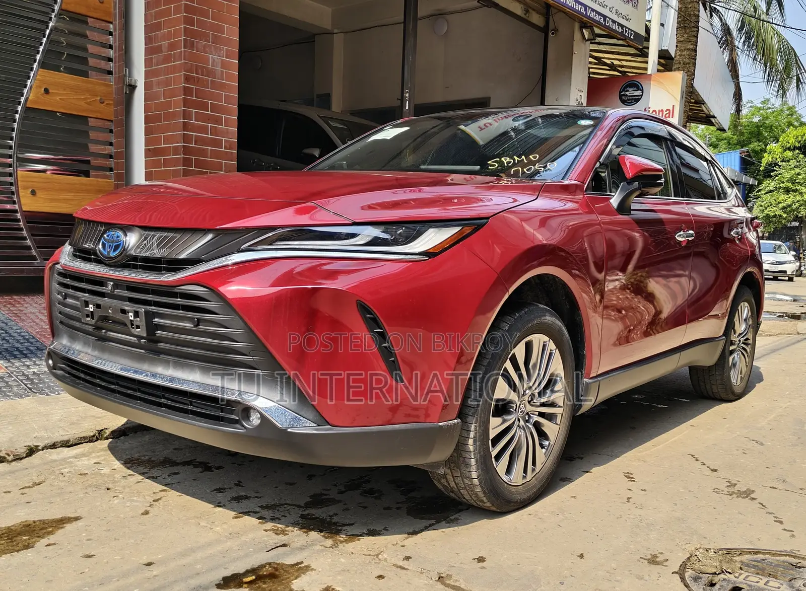 Toyota Harrier Z Package Full Load 2021