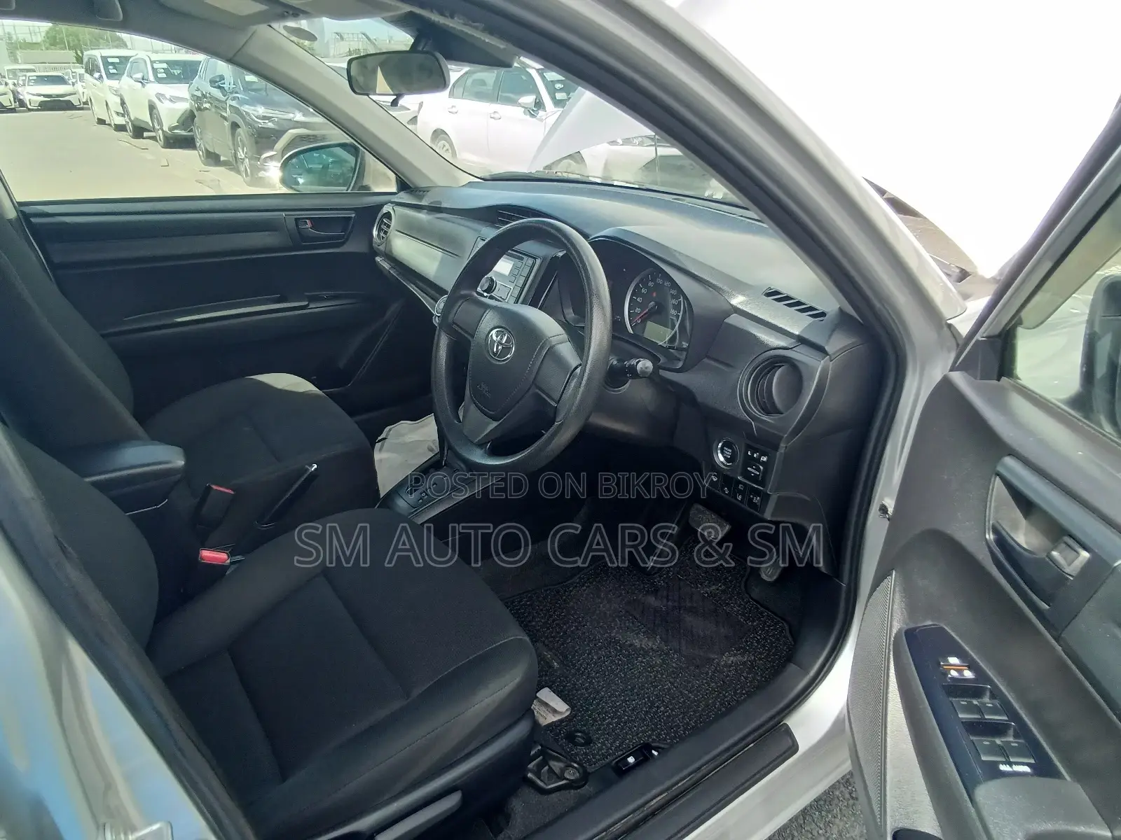 Toyota Axio EX Silver Color 2020