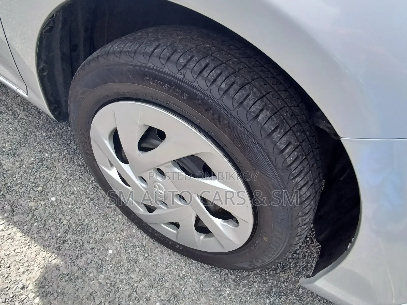 Toyota Axio EX Silver Color 2020
