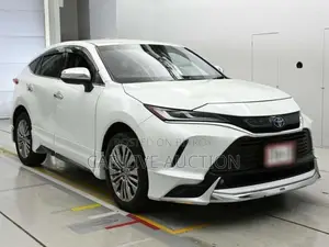 Toyota Harrier Hybrid 2021