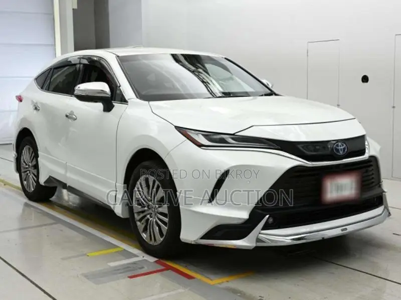 Toyota Harrier Hybrid 2021