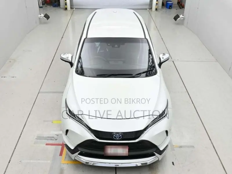 Toyota Harrier Hybrid 2021