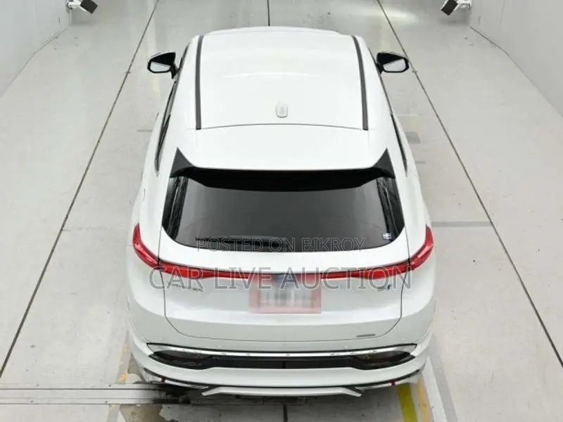 Toyota Harrier Hybrid 2021