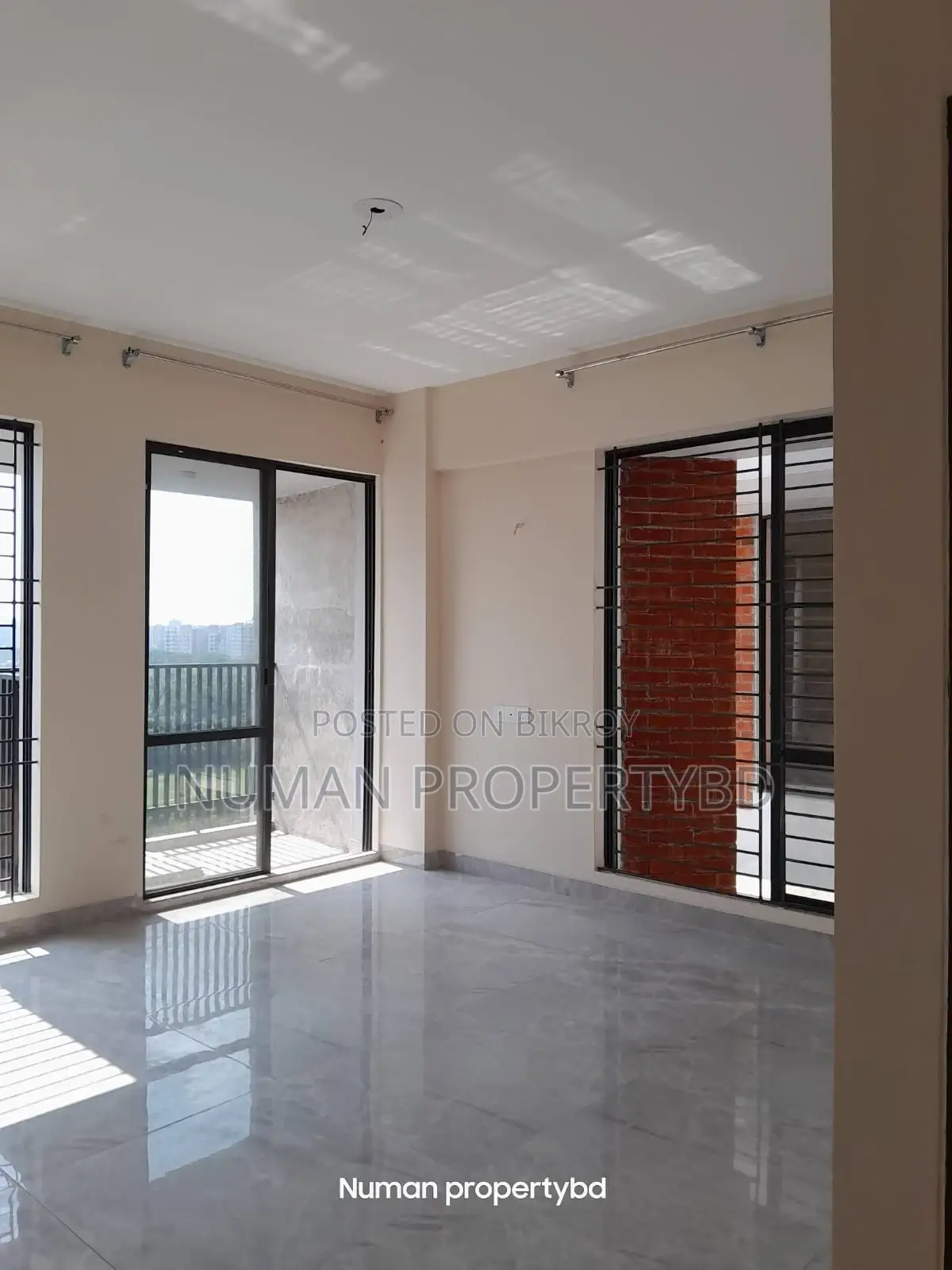 Swimming Pool, Gym, 2800 sq ft 4 bedroom new luxury semi-furnished flat for rent